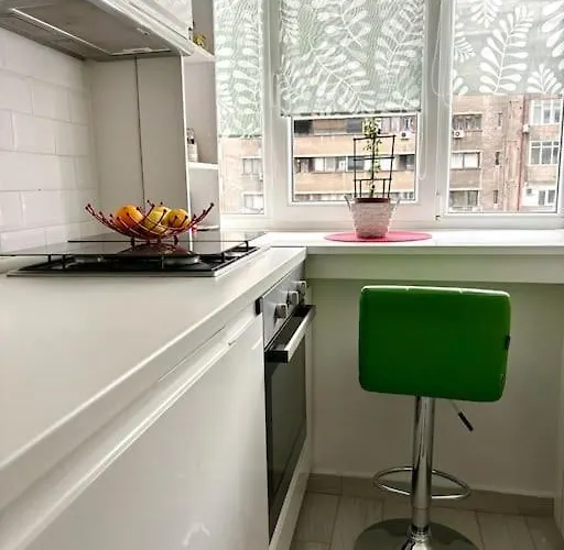 Ultracentral Lovely Place -your Away From ブカレスト